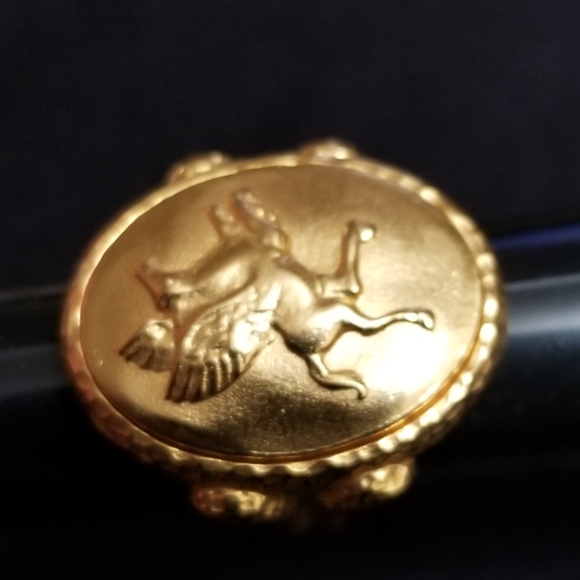 Matte Gold Statement Ring - Picture 1 of 4